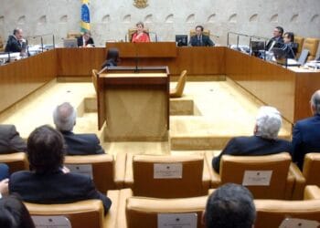 STF invalida lei que proíbe linguagem neutra nas escolas de Uberlândia