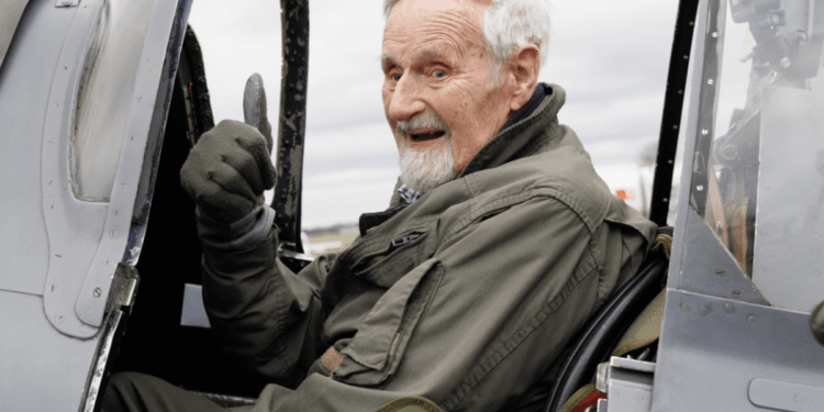 Morre aos 103 anos Jack Hemmings, cofundador da maior missão cristã aérea do mundo
