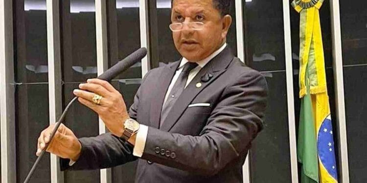 Abílio Santana defende a participação evangélica em todos os níveis do poder