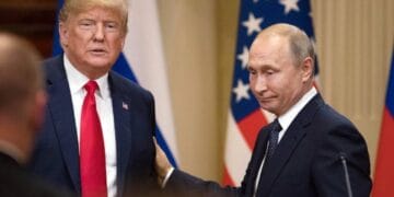 Ucrânia: líder cristão desacredita em acordo de paz com Putin