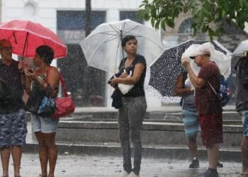 Fevereiro deve ter chuva em diversas regiões do Brasil; veja a previsão do tempo