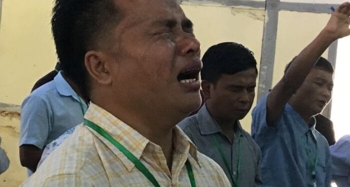 Cristãos são forçados a fugir em Mianmar