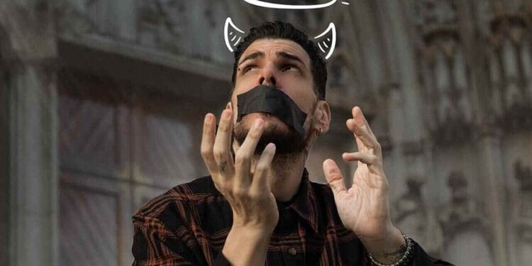 Ex-Paxtorzão gera polêmica ao declarar que “Jesus não te faz feliz”