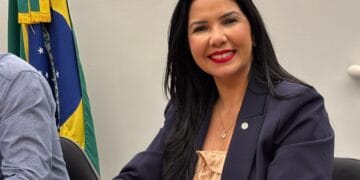 Deputada Cristiane Lopes apresenta projeto de lei para regularização fundiária em Rondônia