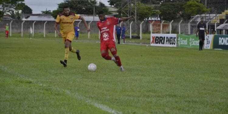 CAMPEONATO RONDONIENSE: Dois jogos agitam o domingão no campeonato