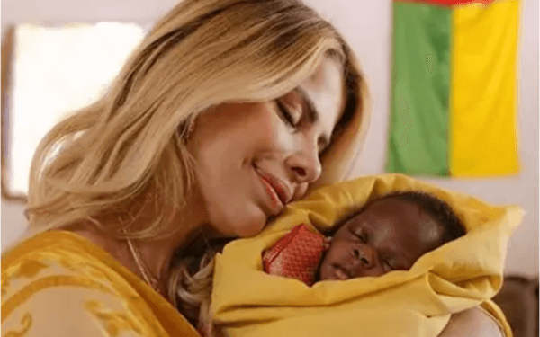 ‘Dias inesquecíveis na África’, diz Karina Bacchi sobre missões