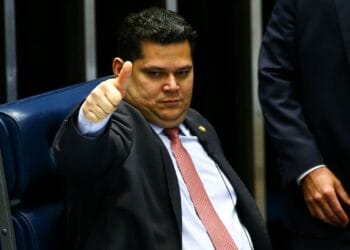 Veja quem deve presidir as comissões do Senado