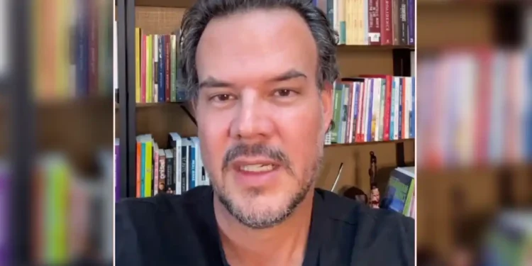 Gustavo Bessa compara Lagoinha à Igreja Universal