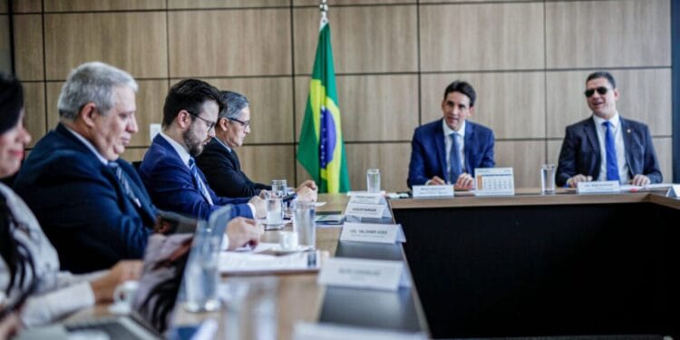 Portos e Hidrovias – Concessão da Hidrovia do Madeira é discutia pelo governo de RO em Brasília – Governo do Estado de Rondônia
