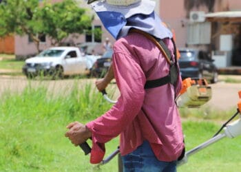 Mão de obra reeducanda é utilizada para melhorias nas áreas de lazer de residencial popular em Porto Velho