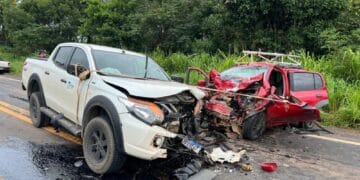 Trabalhadores ficam feridos em grave acidente na BR-364