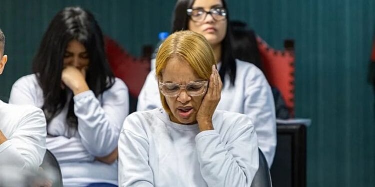 Flordelis diz que problemas de saúde geram ‘vontade de morrer’