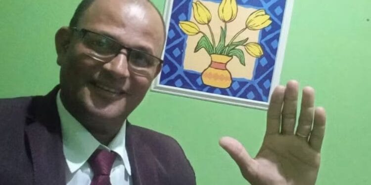 Pastor é assassinado com tiros pelas costas na saída do culto