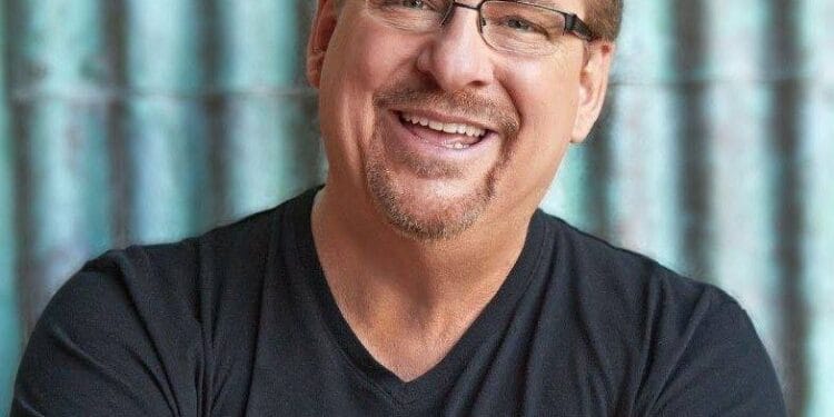 Rick Warren pede desculpas por sugerir que Jesus era centrista