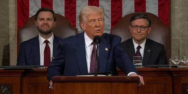 Trump discursa contra ideologia de gênero em crianças: ‘São perfeitas como Deus as criou’