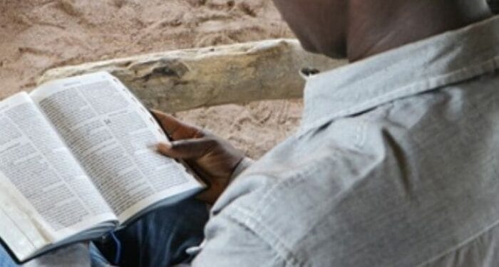 Ex-muçulmano que espancava cristãos se torna evangelista, na Nigéria