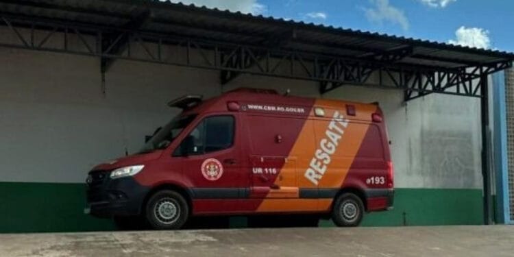 Homem morre após colisão com porta de carro aberta em Rolim de Moura