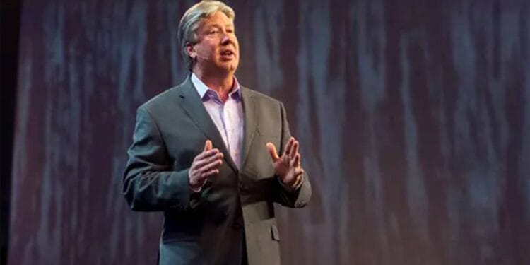 Indiciado por abuso sexual, pastor decide se entregar à polícia