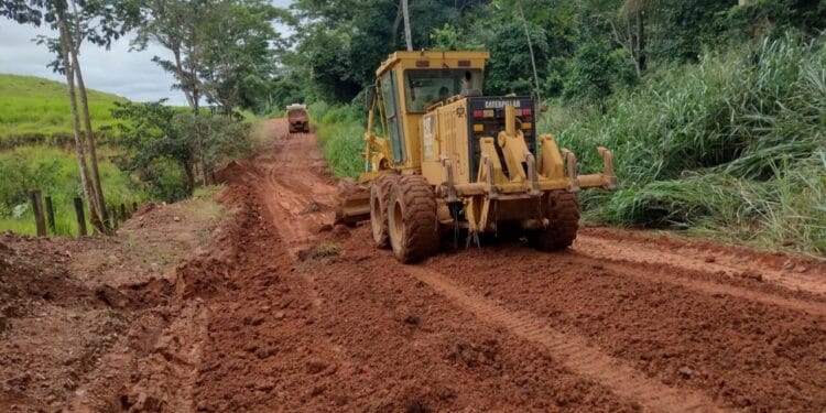 Estradas, Transportes, Serviços Públicos – Trecho da RO-370 entre Parecis e Alto Alegre dos Parecis passa por recuperação emergencial – Governo do Estado de Rondônia