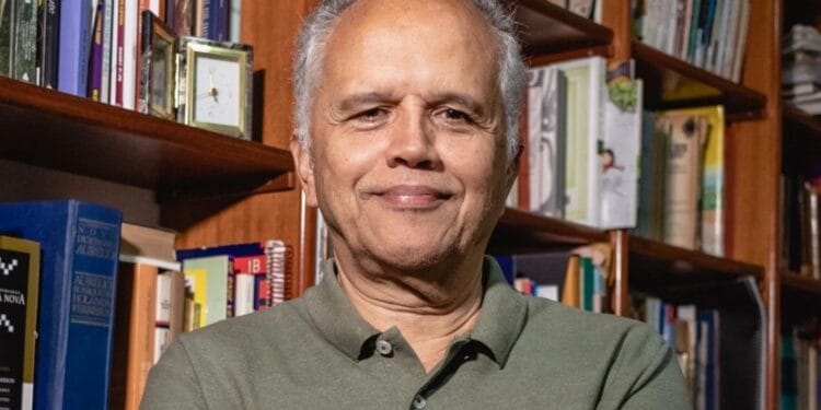 ‘O conteúdo da Bíblia não é arcaico, mas eterno’, diz tradutor