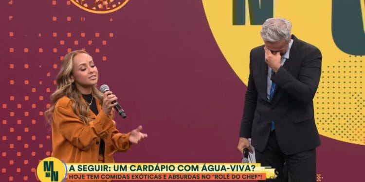 Otaviano Costa se emociona ao ouvir Bruna Karla cantar