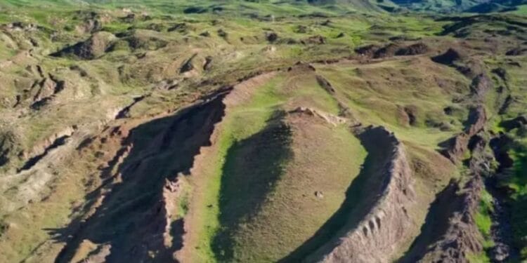 Arqueólogos descobrem evidências do dilúvio bíblico no Monte Ararate