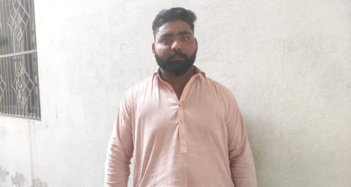 Cristão registrado como muçulmano vence batalha na Justiça