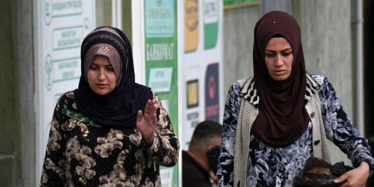 Mulheres cristãs são duramente reprimidas no Irã