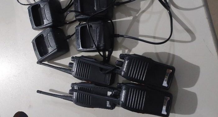 Polícia Militar prende suspeitos de invasão de terras, apreende armas, explosivos e veículos