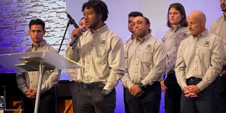 “Desafio Jovem”, fundado por David Wilkerson, continua alcançando viciados nos EUA