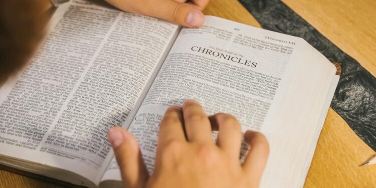 Relatório aponta aumento de 10 milhões de leitores da Bíblia nos EUA