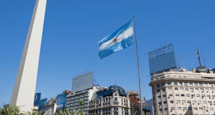 Maioria dos argentinos acredita em milagres, revela pesquisa