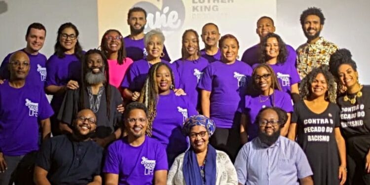 evento divide evangélicos pela cor da pele