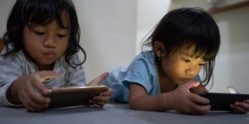 Especialistas alertam para os impactos da tecnologia na formação espiritual de crianças e adolescentes