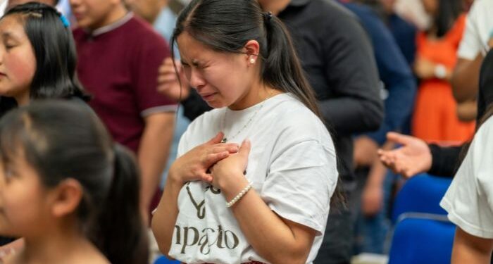 Mais de 80% das crianças cristãs permanecem na fé quando adultas, revela pesquisa