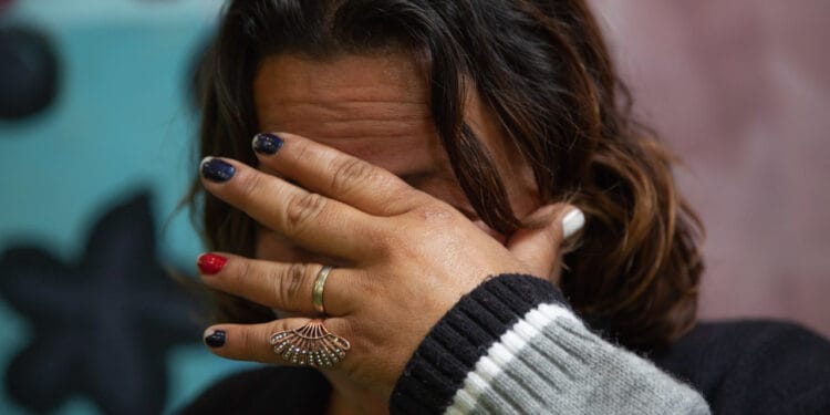 Cristã é levada para matagal e sofre violência terrível