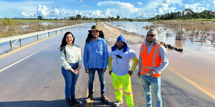 Cristiane Lopes solicita e o DNIT realiza o alteamento da BR-425