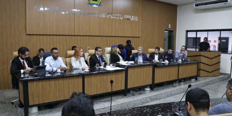 Audiência pública relacionada ao trabalho dos motoristas de Aplicativo é realizada em Porto Velho