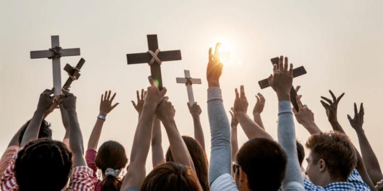 Relatório projeta crescimento impressionante de cristãos no mundo