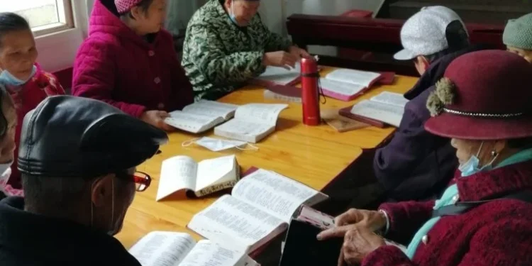 Missionário diz que há necessidade de Bíblias na China