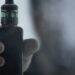 Plataformas devem remover propagandas de cigarros eletrônicos