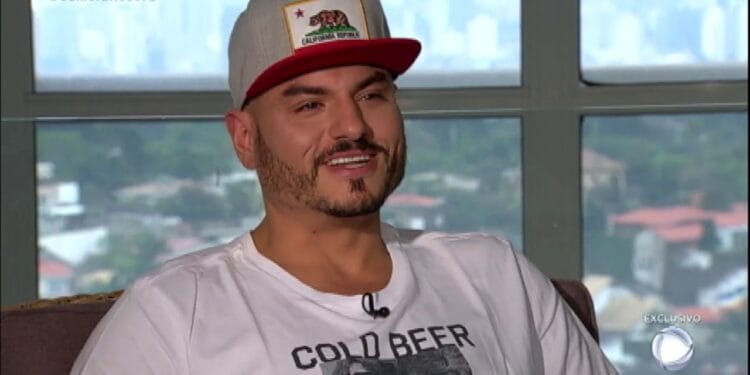 Carlinhos Silva, o ‘Mendigo do Pânico’, faz revelação sobre a fé