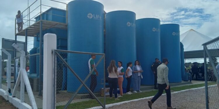 Água tratada chega para 30 mil moradores em União Bandeirantes