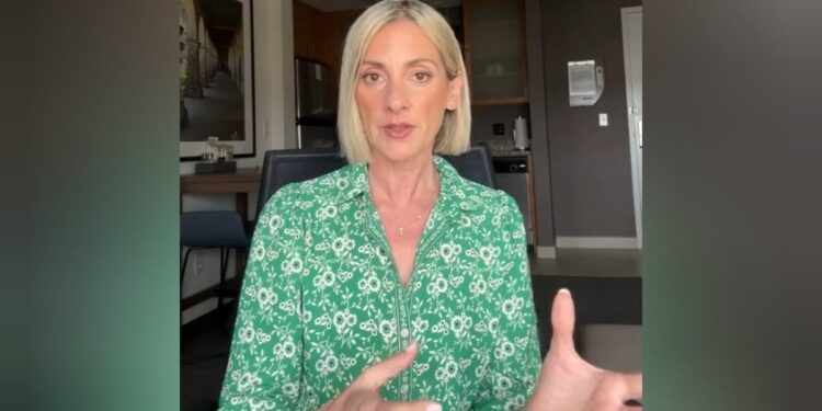 Ex-médium alerta cristãos que consultam horóscopo: “Há uma batalha pelas suas almas”