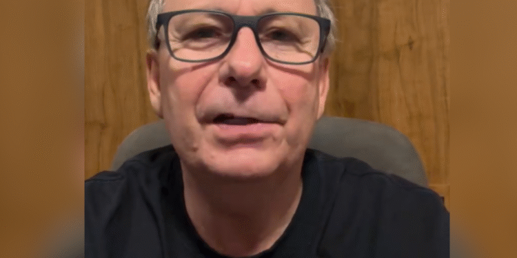 Lamartine Posella alerta sobre IA: ‘Vai criar uma nova religião’