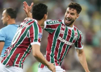 Fluminense vence o Once Caldas e avança às oitavas de final na Sul-Americana