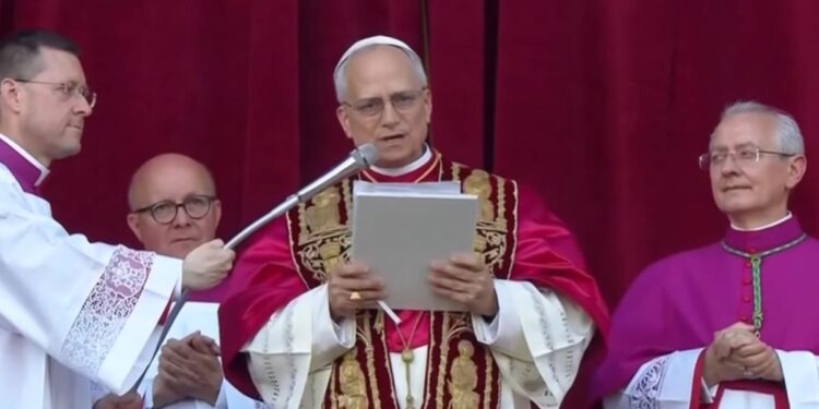 Novo Papa cumpre profecias do Apocalipse? Rodrigo Silva orienta: ‘Devemos ter cautela’