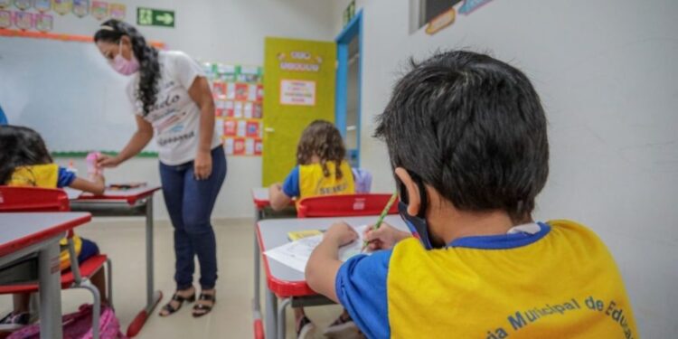 Semed vai efetivar o pagamento dos voluntários do Programa Unidos Pela Educação Inclusiva na segunda-feira (12)