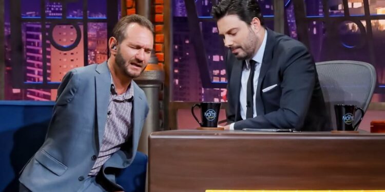 “O maior milagre é a salvação da minha alma”, diz Nick Vujicic em visita ao Brasil