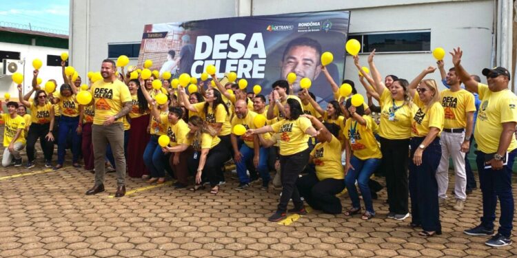 Ação voltada aos servidores é realizada nos municípios como parte da campanha “Maio Amarelo”